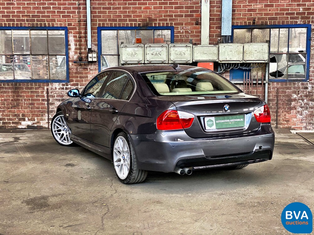 BMW 325i M-Sport Limousine 3er 218 PS 2005, 53-TSF-1.