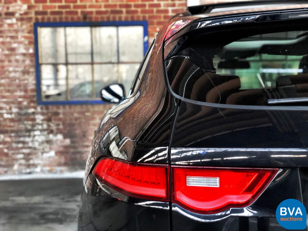 Jaguar F-Pace 20d AWD R-Sport 180 PS 2017 -Org. NL-, ND-383-G.