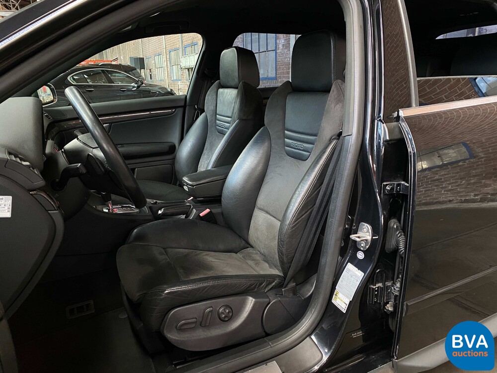 Audi S4 Avant 4.2 V8 Quattro Pro Line Station 344 PS 2004 -Youngtimer-.