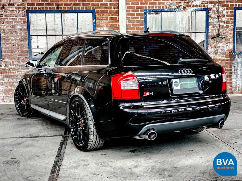 Audi S4 avant 4.2 V8 Quattro Pro Line station 344hp 2004 Youngtimer. Automotive Auctions