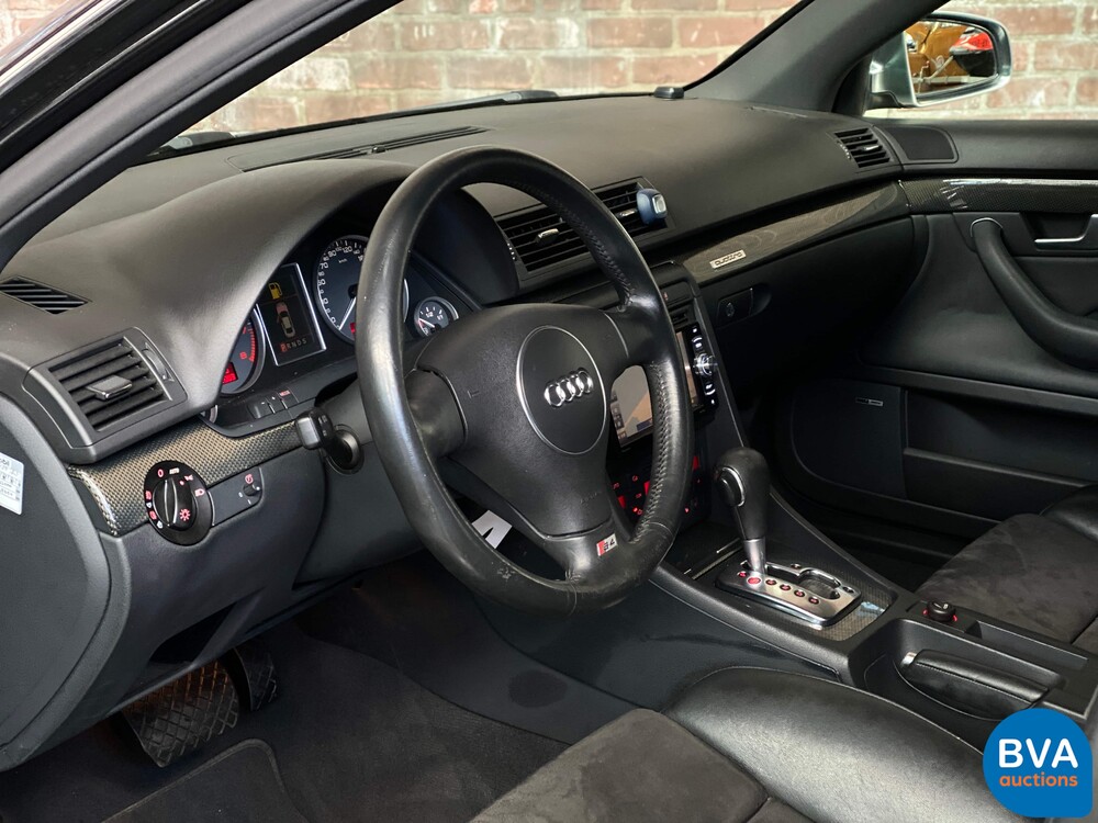 Audi S4 Avant 4.2 V8 Quattro Pro Line Station 344 PS 2004 -Youngtimer-.