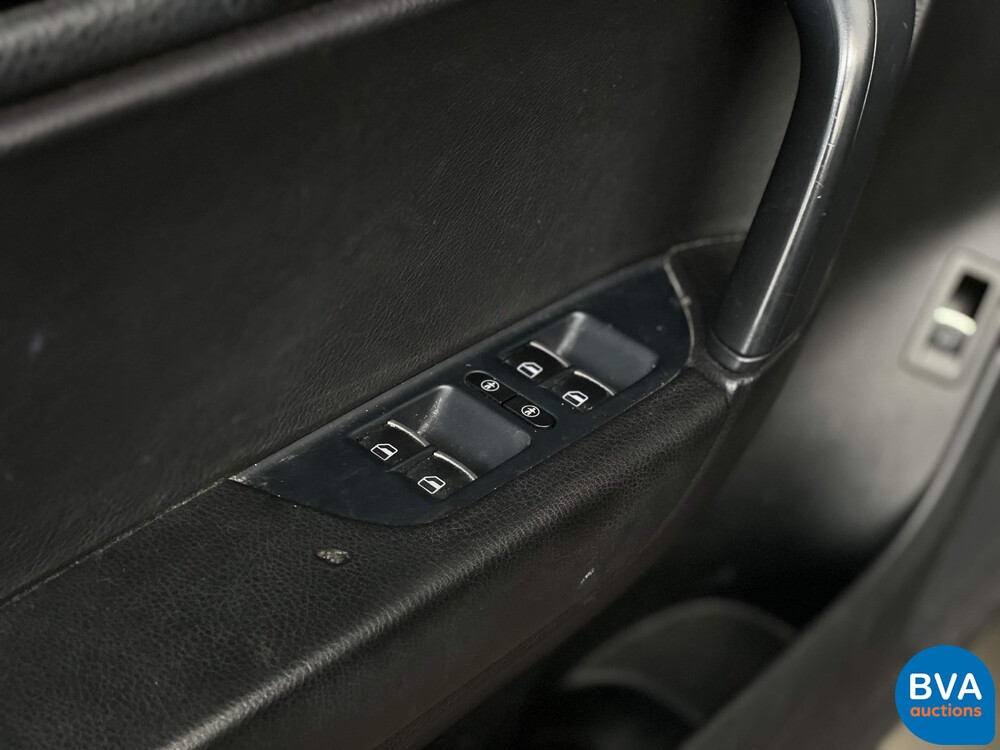 Volkswagen Touareg 3.0 TSI Hybrid Highline 4Motion 333 PS, 38-RBF-2.