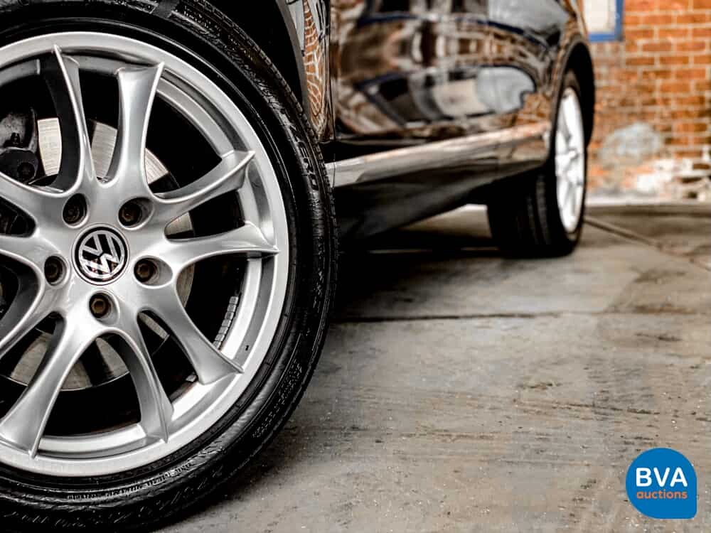 Volkswagen Touareg 3.0 TSI Hybrid Highline 4Motion 333 PS, 38-RBF-2.