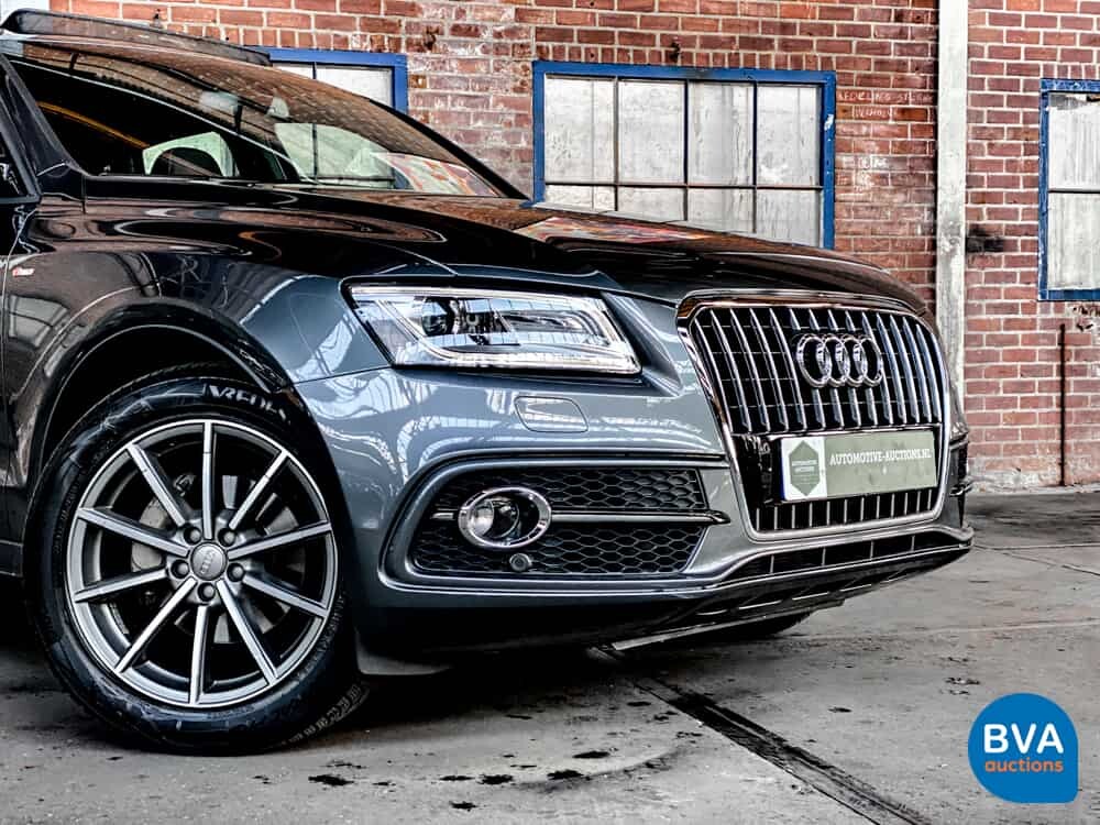 Audi Q5 2.0 TDI S-Line 2017 150 PS Facelift, -Original NL-, ND-398-P.