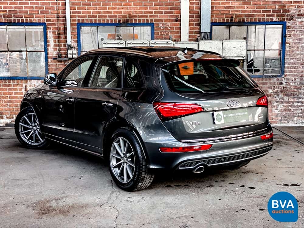 Audi Q5 2.0 TDI S-Line 2017 150 PS Facelift, -Original NL-, ND-398-P.