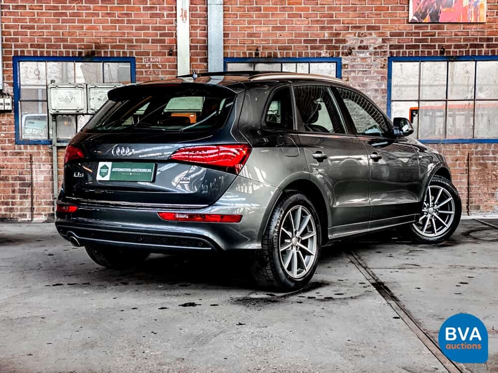 Audi Q5 2.0 TDI S-Line 2017 150 PS Facelift, -Original NL-, ND-398-P.