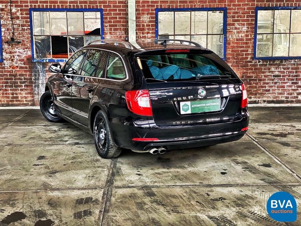 Skoda Superb Combi 1.8 TSI Elegance 18" LMV 2011, 20-SVN-1