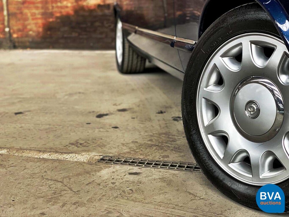 Daimler Super V8 4.0L 363pk 2001 -Org. NL-, 82-GS-NJ