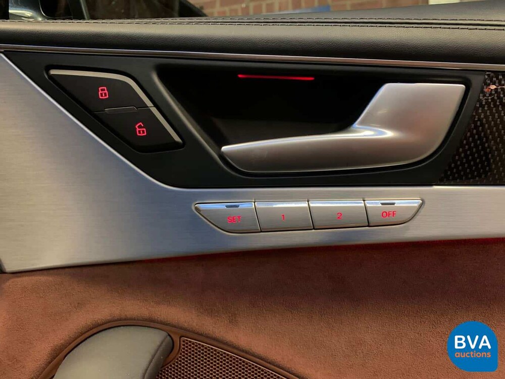 Audi S8 PLUS 4.0 TFSI plus Quattro 605pk 2016 Keramisch Facelift