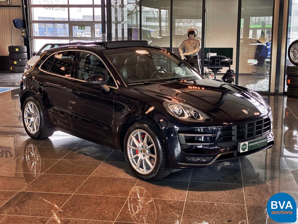 Porsche Macan Turbo 400 PS 3.6 Sport-Chrono-Original NL-2014, 2-TXB-93.
