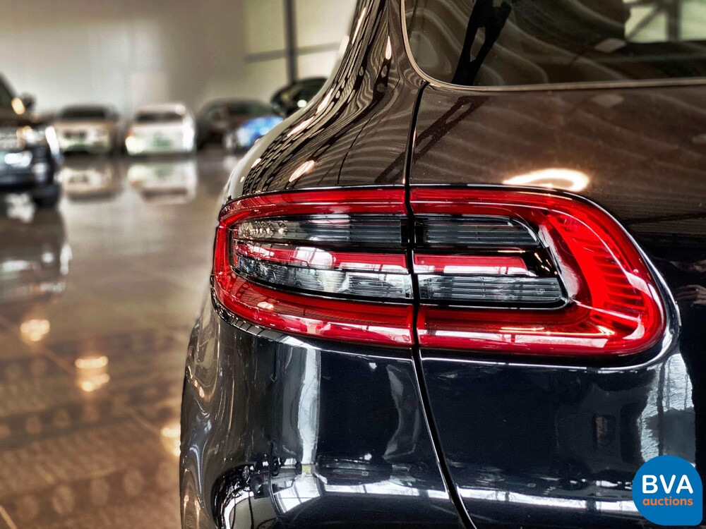 Porsche Macan Turbo 400 PS 3.6 Sport-Chrono-Original NL-2014, 2-TXB-93.