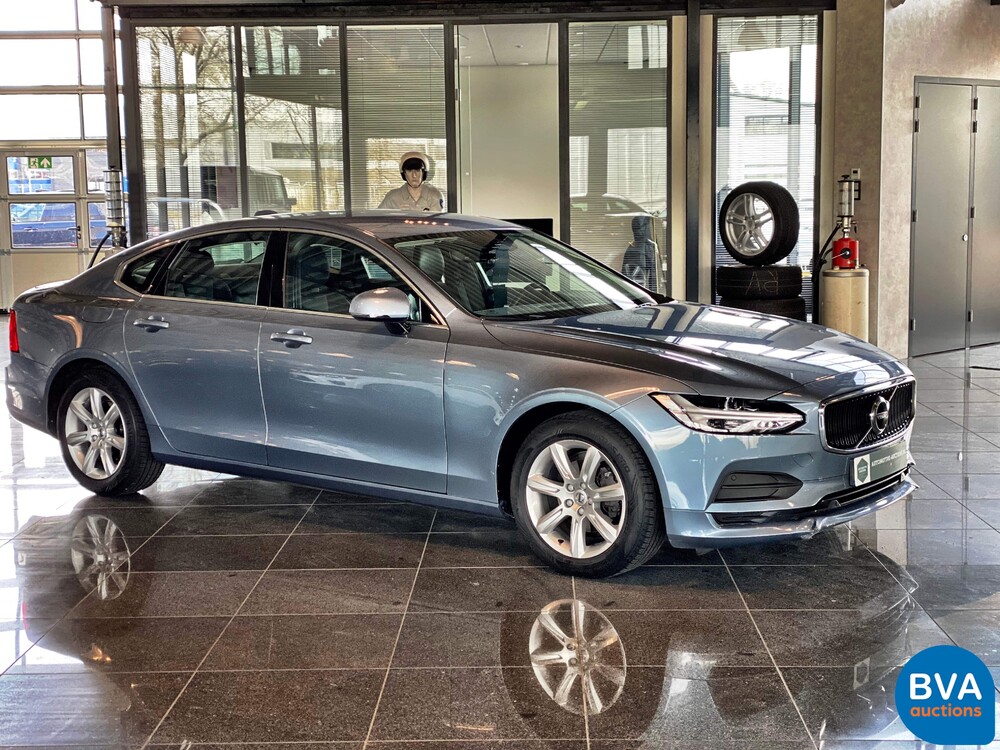Volvo S90 2.0 D3 Momentum + -Original NL- NEW-MODEL, RG-049-R.