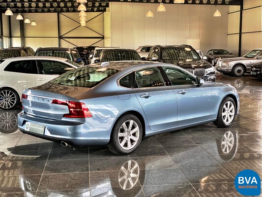 Volvo S90 2.0 D3 Momentum + -Original NL- NEW-MODEL, RG-049-R.