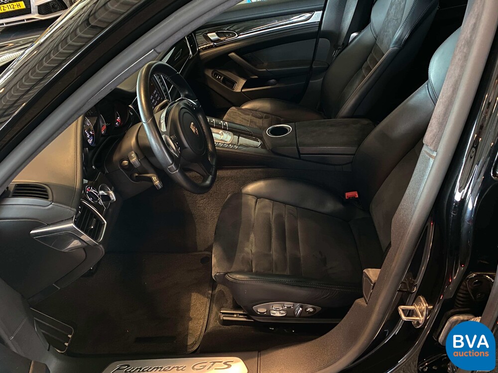 Porsche Panamera 4.8 GTS SportChrono 441hp 2014, G-250-RV.