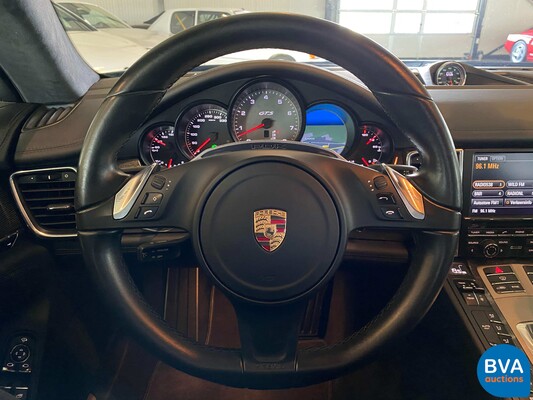 Porsche Panamera 4.8 GTS SportChrono 441hp 2014, G-250-RV.