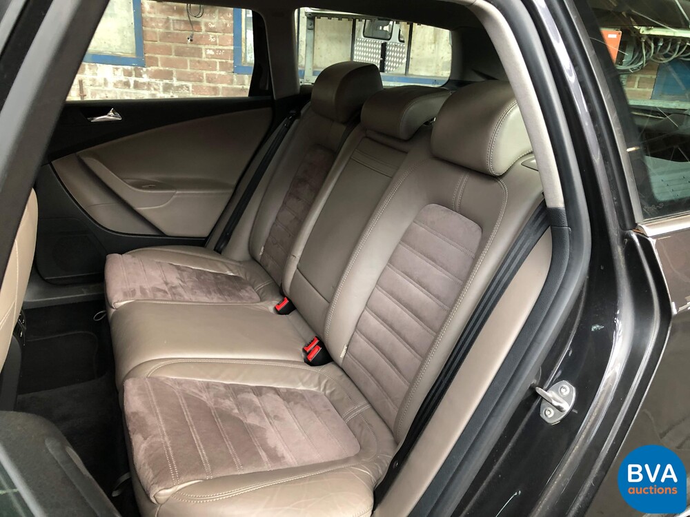 Volkswagen Passat Variante 2.0 FSI Highline 150 PS 2006 -Original NL-, 79-SL-ZP.