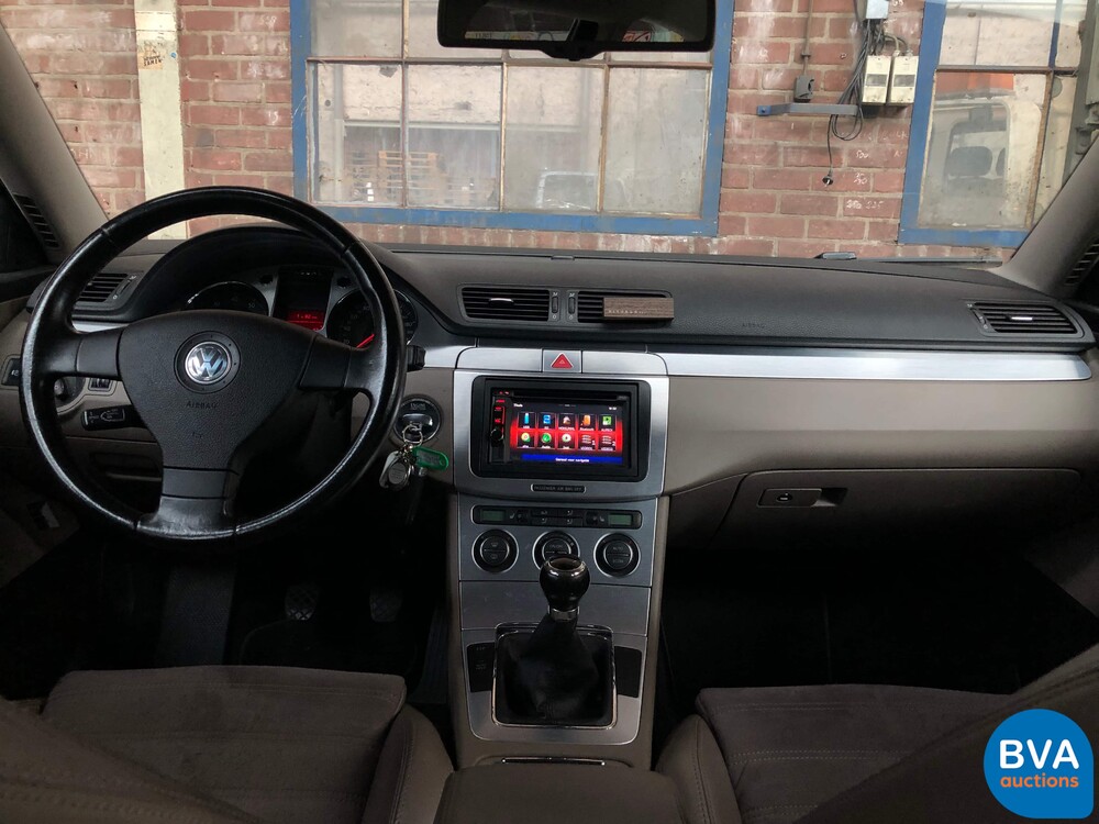 Volkswagen Passat Variante 2.0 FSI Highline 150 PS 2006 -Original NL-, 79-SL-ZP.