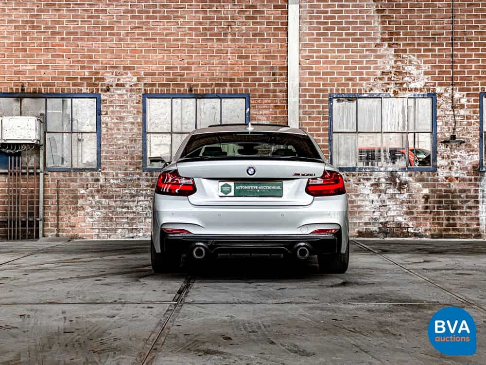 BMW M235i Coupé M-PERFORMANCE 326 PS 2016 2er-Reihe -Org NL-, JS-545-H.