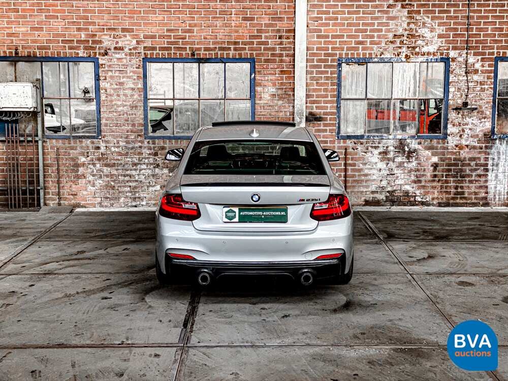 BMW M235i Coupé M-PERFORMANCE 326 PS 2016 2er-Reihe -Org NL-, JS-545-H.