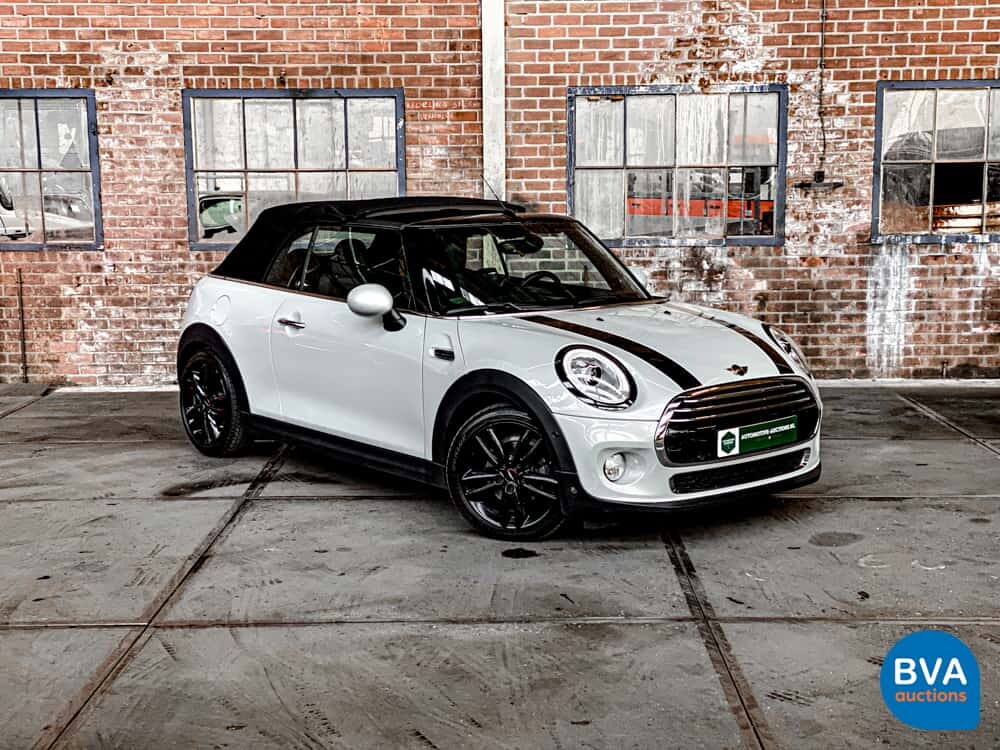 Mini Cooper Cabriolet 1.5 Pepper Serious Business 136 PS 2018, J-914-DV.