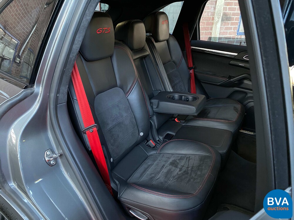Porsche Cayenne GTS 4.8 V8 SportChrono 420 PS 2013, -Org NL- 5-KLF-81.