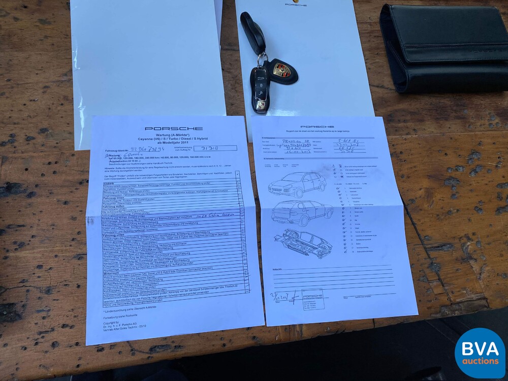 Porsche Cayenne GTS 4.8 V8 SportChrono 420 PS 2013, -Org NL- 5-KLF-81.