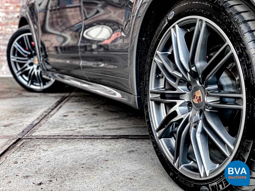 Porsche Cayenne GTS 4.8 V8 SportChrono 420 PS 2013, -Org NL- 5-KLF-81.