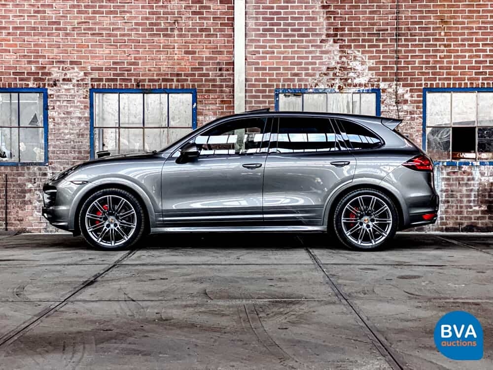 Porsche Cayenne GTS 4.8 V8 SportChrono 420 PS 2013, -Org NL- 5-KLF-81.