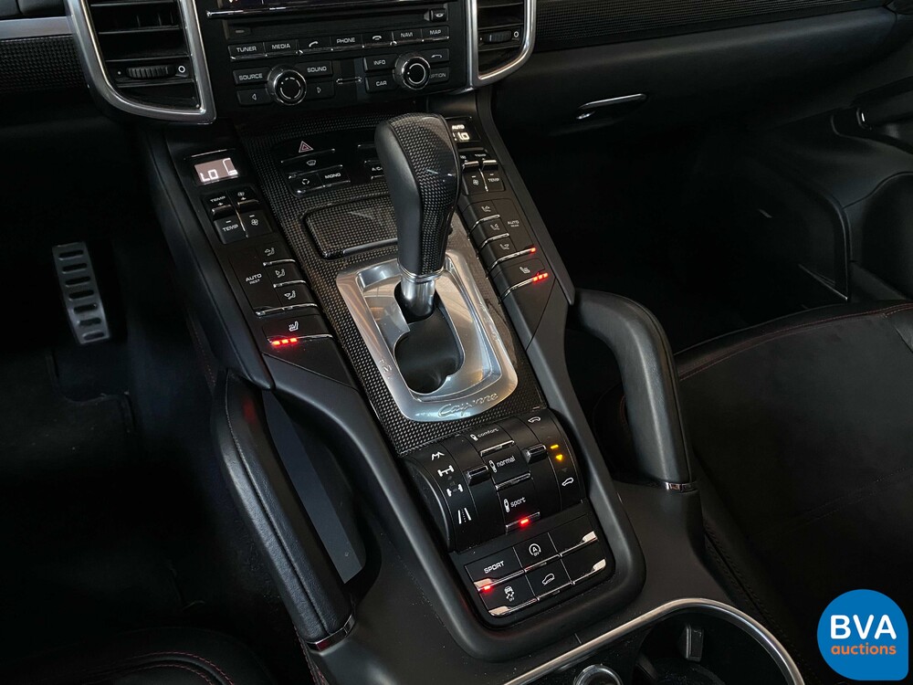 Porsche Cayenne GTS 4.8 V8 SportChrono 420 PS 2013, -Org NL- 5-KLF-81.