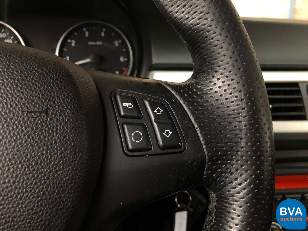 BMW 330i M-Sport Limousine Schaltgetriebe! 272 PS 3er Serie 2007, H-034-JZ.