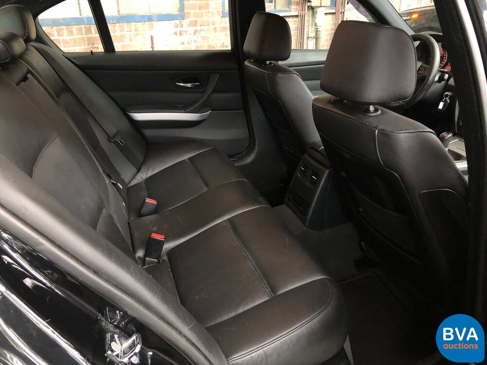 BMW 330i M-Sport Limousine Schaltgetriebe! 272 PS 3er Serie 2007, H-034-JZ.