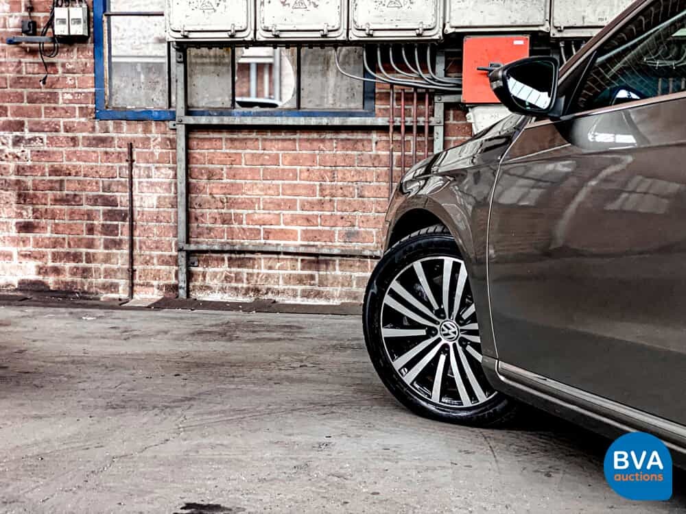 Volkswagen Passat 3.6 V6 4Motion Highline 299 PS 2012 R36, KF-490-R.