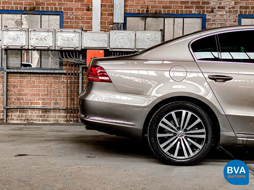 Volkswagen Passat 3.6 V6 4Motion Highline 299 PS 2012 R36, KF-490-R.