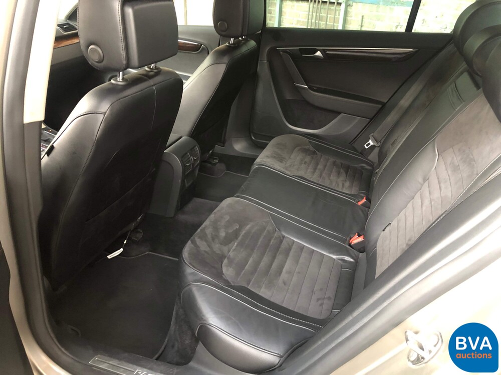 Volkswagen Passat 3.6 V6 4Motion Highline 299 PS 2012 R36, KF-490-R.