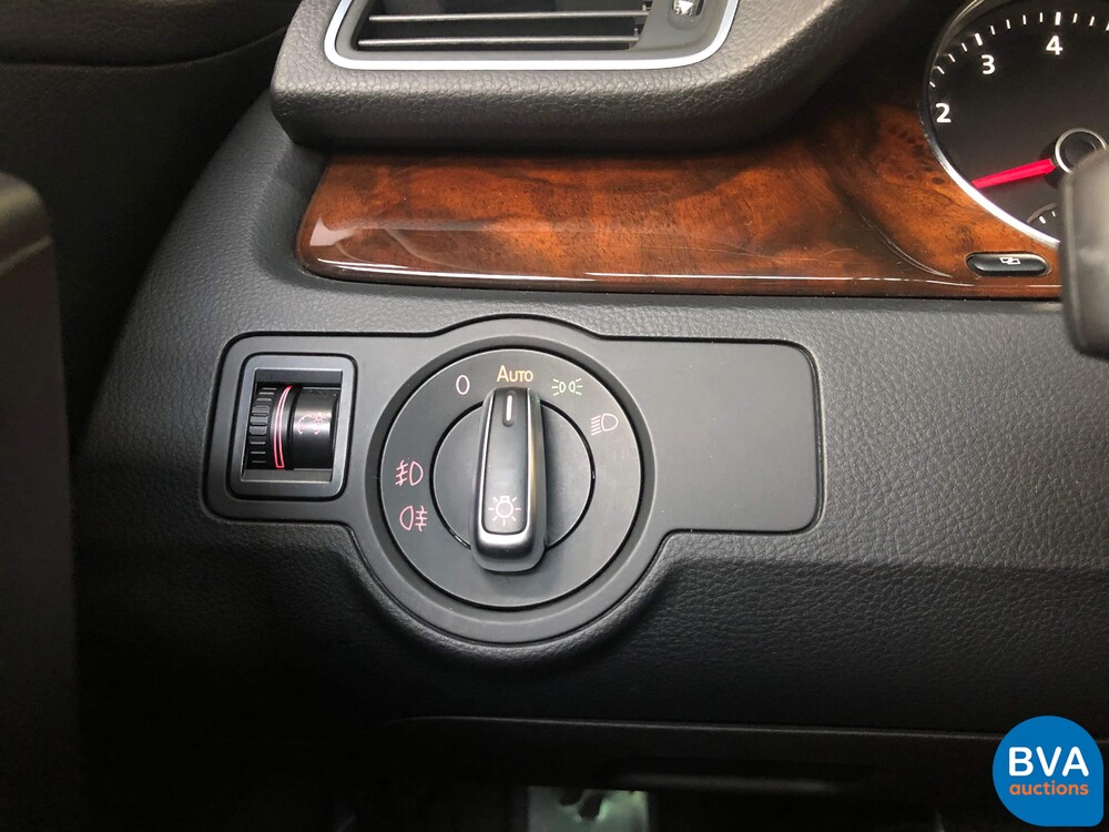 Volkswagen Passat 3.6 V6 4Motion Highline 299 PS 2012 R36, KF-490-R.