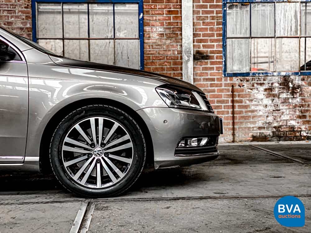 Volkswagen Passat 3.6 V6 4Motion Highline 299 PS 2012 R36, KF-490-R.