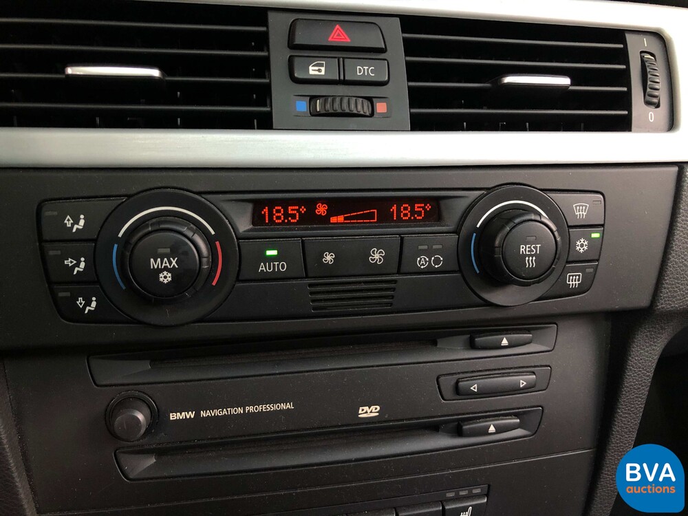 BMW 325i Touring 218 PS Schaltgetriebe! 3 Series 2005, J-599-LP.