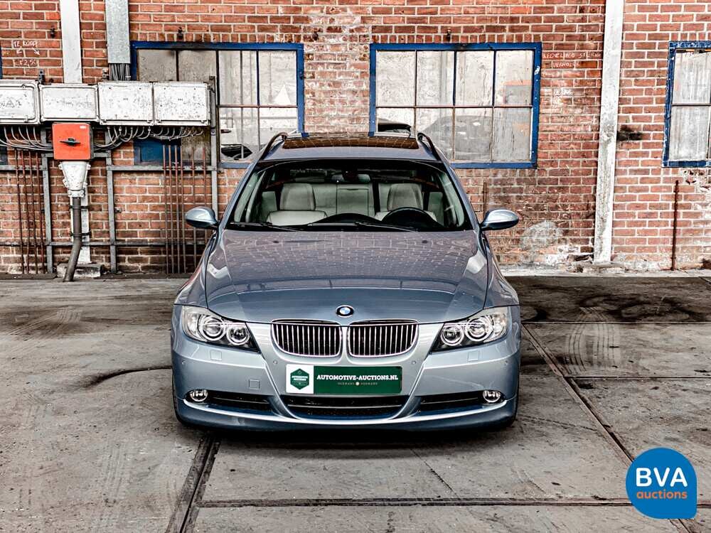 BMW 325i Touring 218 PS Schaltgetriebe! 3 Series 2005, J-599-LP.
