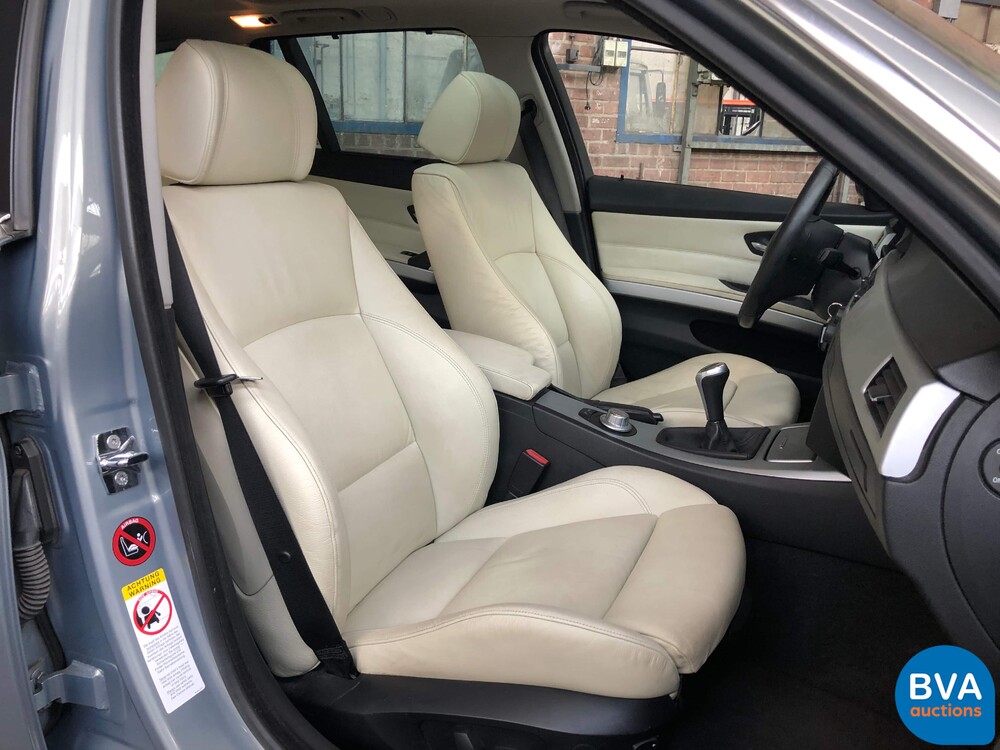 BMW 325i Touring 218 PS Schaltgetriebe! 3 Series 2005, J-599-LP.