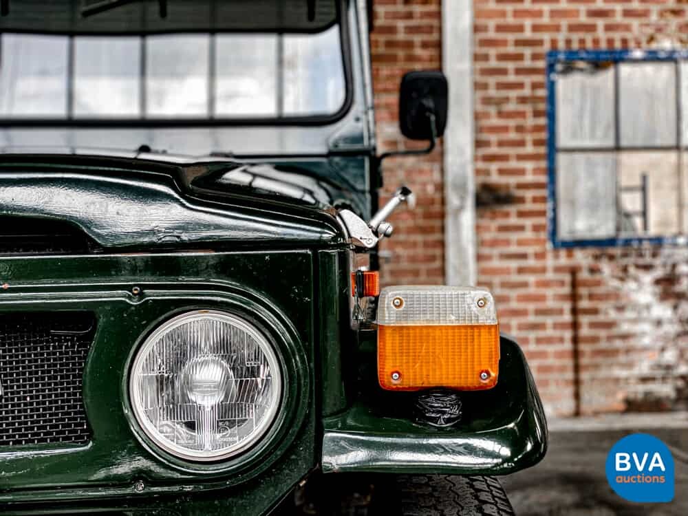 Toyota Land Cruiser FJ40 V Pick-Up 1975, 11-YB-95.