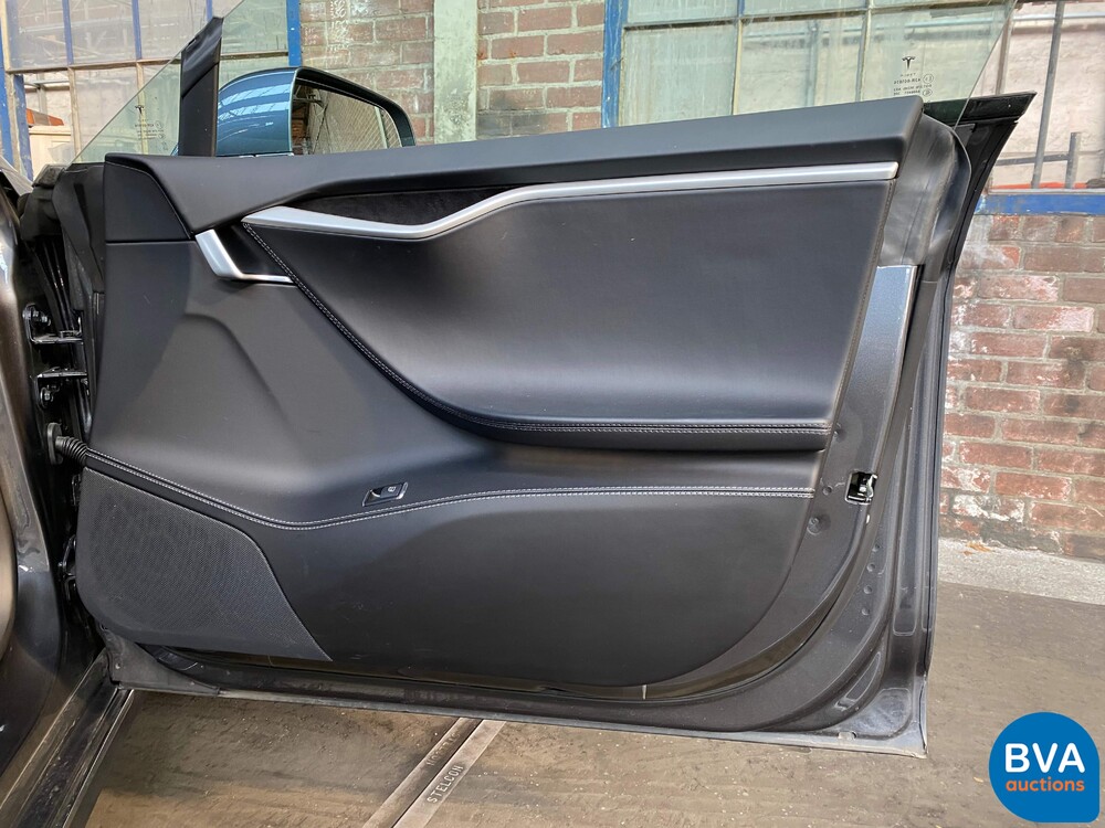 Tesla Model S 100D 422 PS 2018 -Org. NL-, SX-929-J.