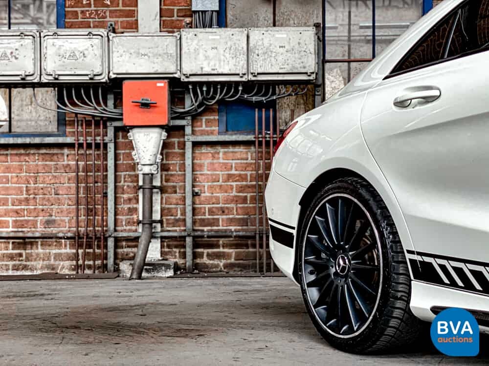 Mercedes-Benz CLA45 AMG 4Matic-Ausgabe 1 - 360 PS 2014, XS-495-S.