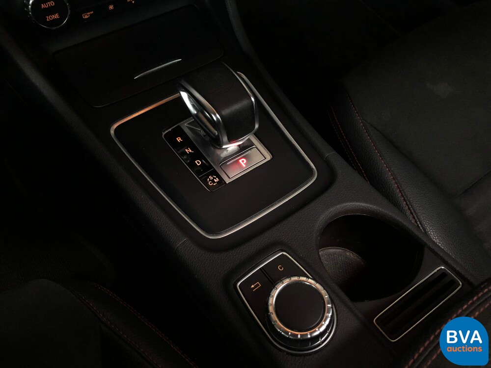 Mercedes-Benz CLA45 AMG 4Matic-Ausgabe 1 - 360 PS 2014, XS-495-S.