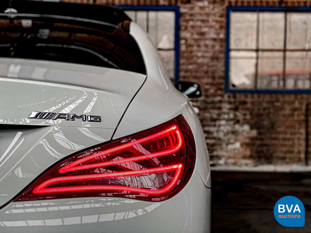 Mercedes-Benz CLA45 AMG 4Matic-Ausgabe 1 - 360 PS 2014, XS-495-S.