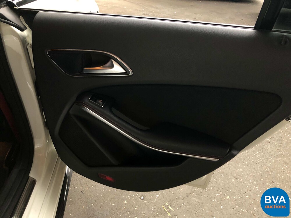Mercedes-Benz CLA45 AMG 4Matic-Ausgabe 1 - 360 PS 2014, XS-495-S.