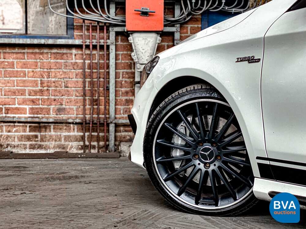 Mercedes-Benz CLA45 AMG 4Matic-Ausgabe 1 - 360 PS 2014, XS-495-S.
