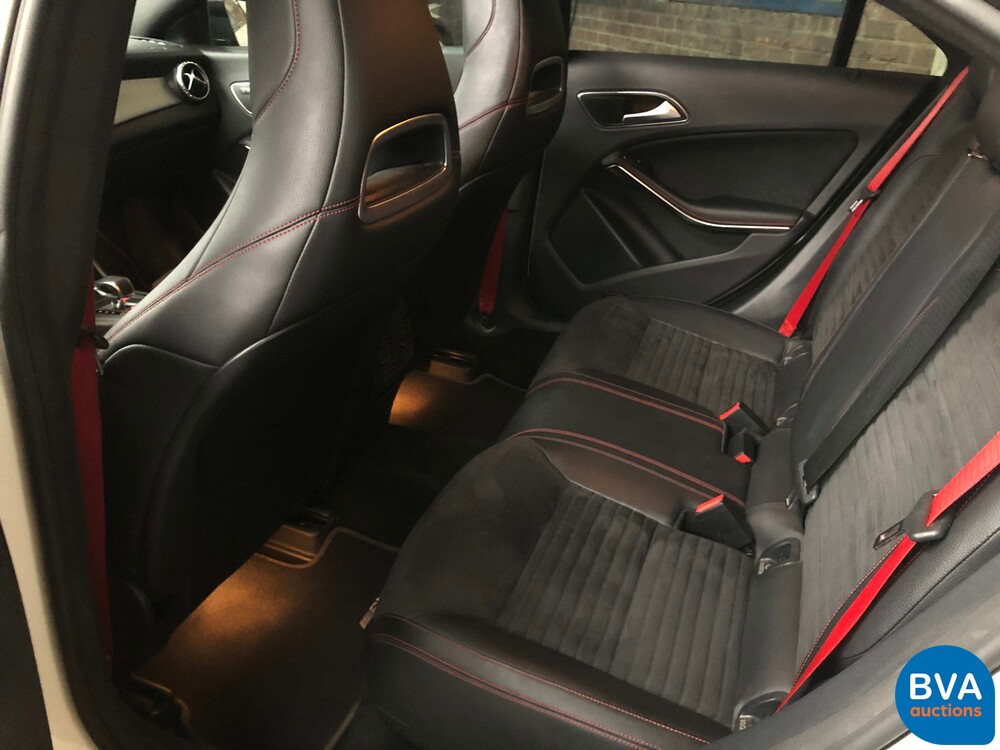 Mercedes-Benz CLA45 AMG 4Matic-Ausgabe 1 - 360 PS 2014, XS-495-S.
