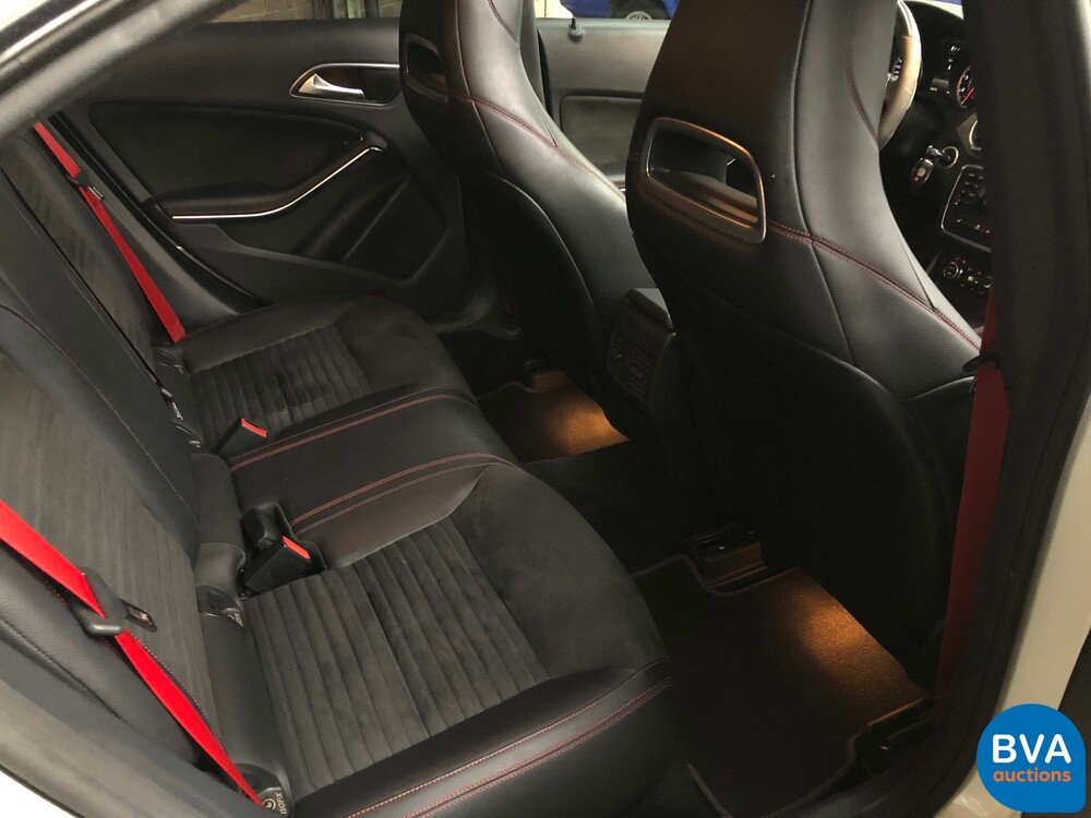 Mercedes-Benz CLA45 AMG 4Matic-Ausgabe 1 - 360 PS 2014, XS-495-S.