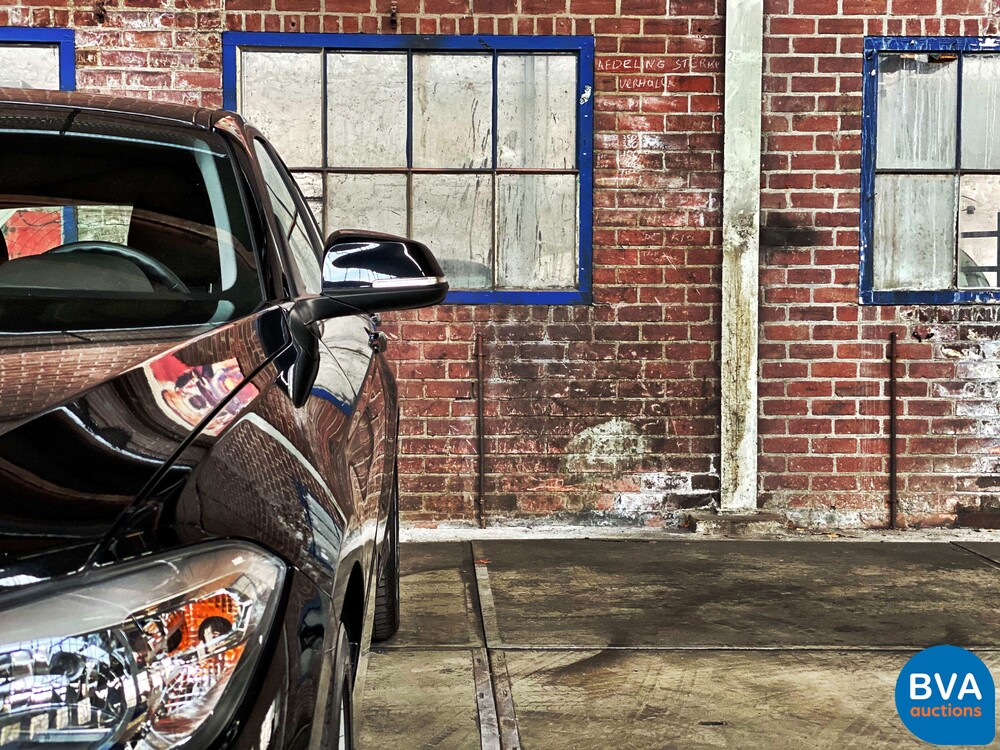 BMW 1er Serie 118i 136 PS 5-Drs. 2017, K-869-TJ.