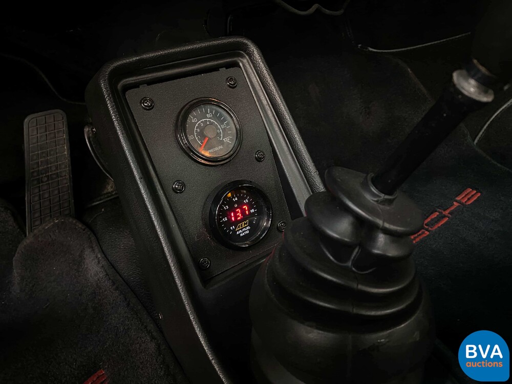 Porsche 911 3.3 Turbo Coupé 930 301 PS, G-065-BZ.